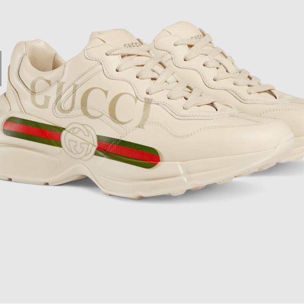 Women’s size 39 GUCCI Rhyton Gucci logo leather sneakers
